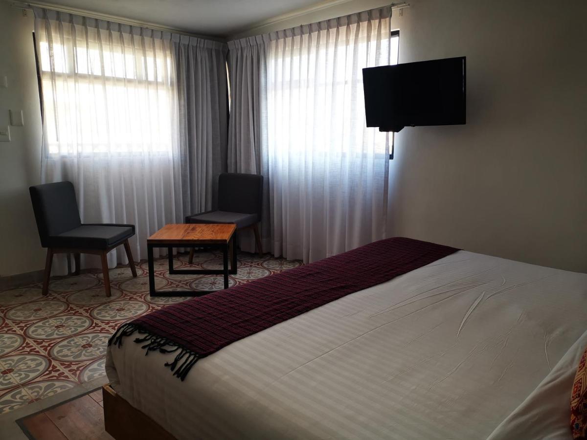 Santa Josefita B&B Чолула Екстериор снимка