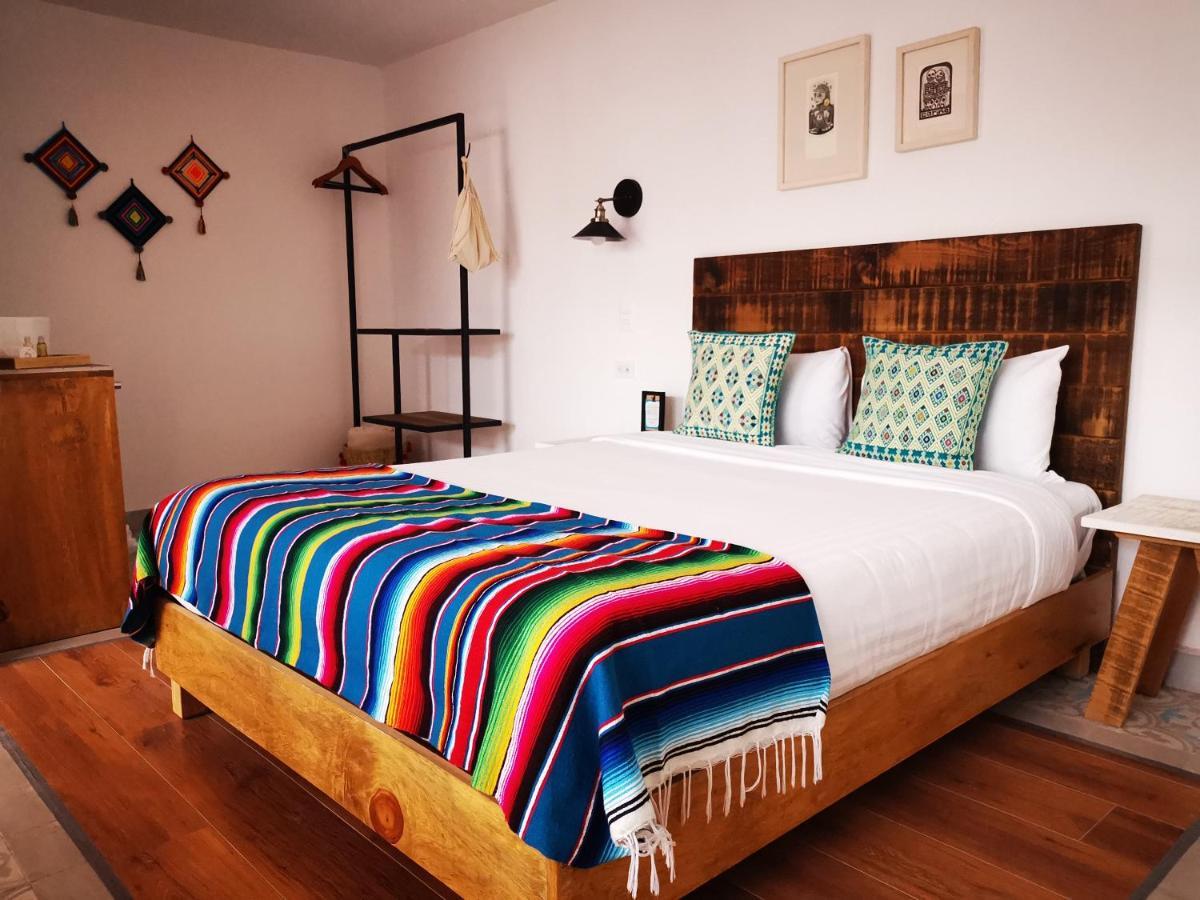 Santa Josefita B&B Чолула Екстериор снимка